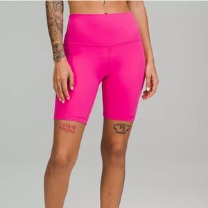 Lululemon Align high rise short 8” Sonic Pink